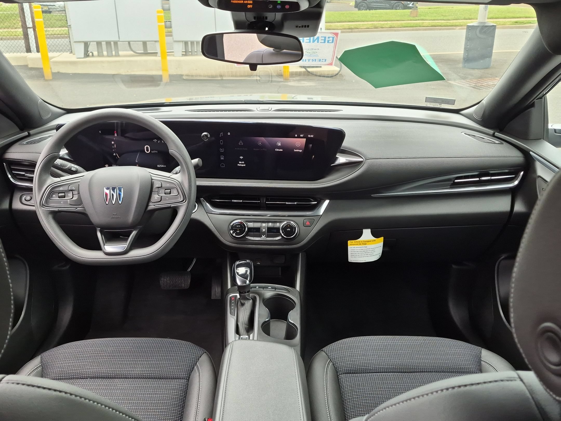 Certified 2026 Buick Envista Preferred w/ Advanced Safety Package FWD image 18