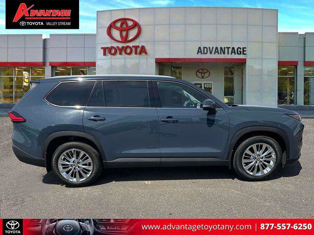 Certified 2024 Toyota Grand Highlander Platinum image 5