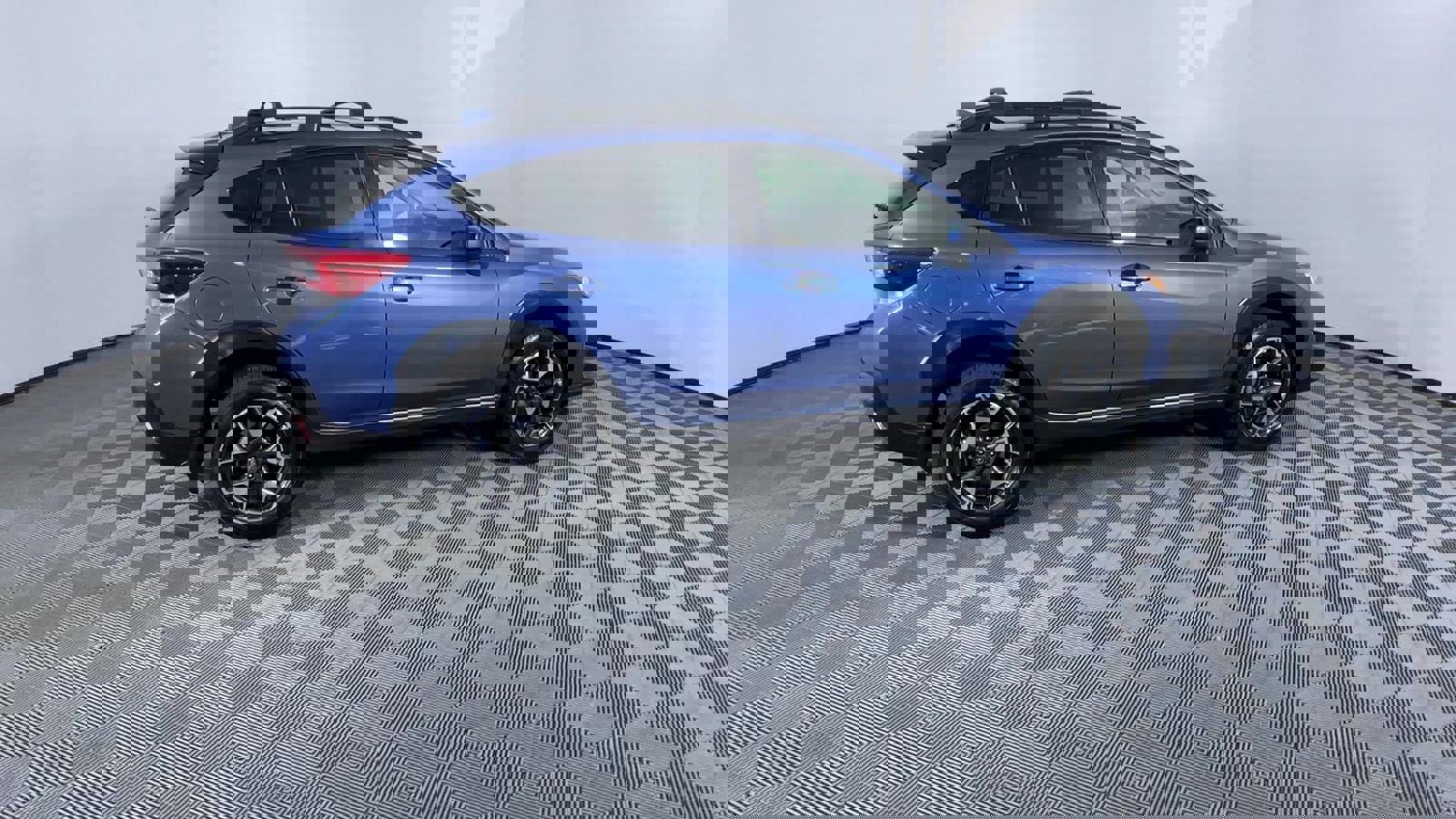 Used 2020 Subaru Crosstrek 2.0i Premium AWD/4WD image 9