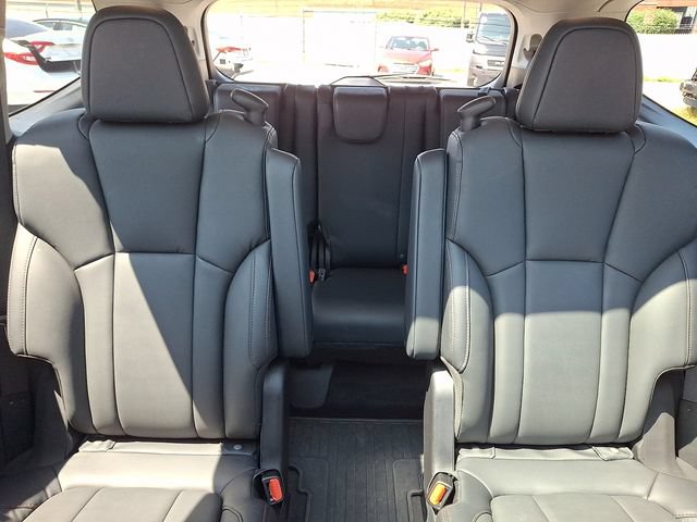 Used 2025 Subaru Ascent Bronze Edition AWD/4WD image 19