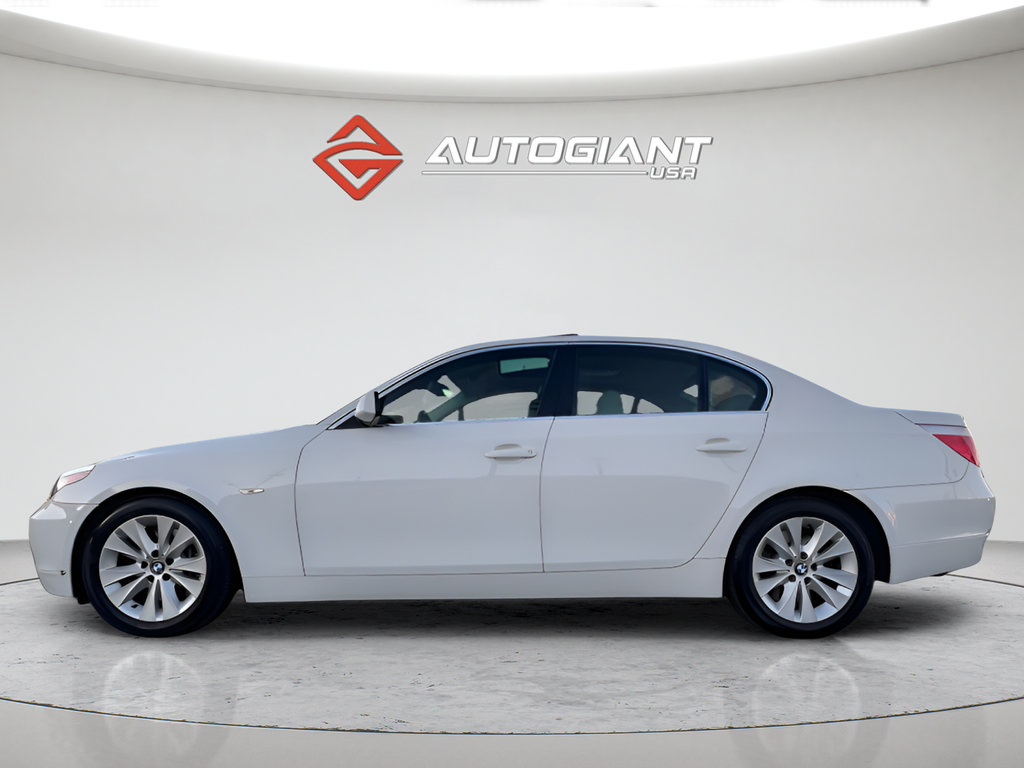 Used 2004 BMW 545i Sedan RWD image 3