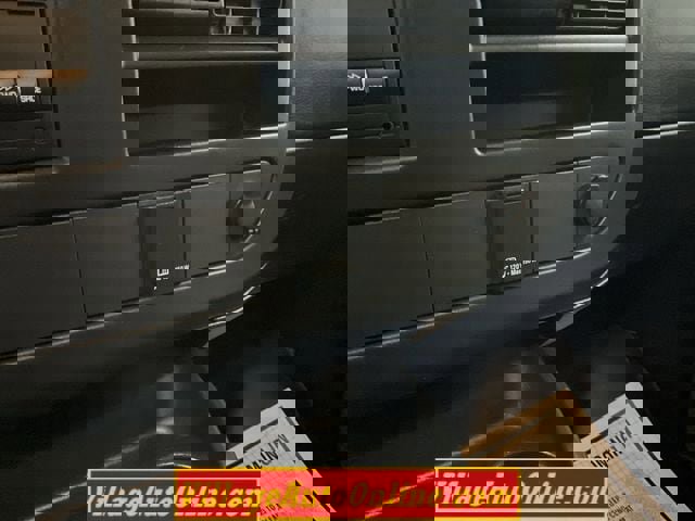 Used 2015 GMC Savana 2500 image 22