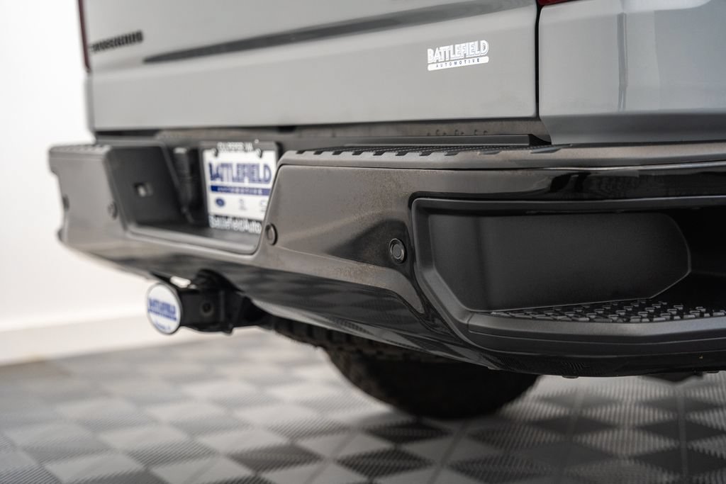 Used 2024 Chevrolet Silverado 1500 ZR2 w/ Technology Package AWD/4WD image 10
