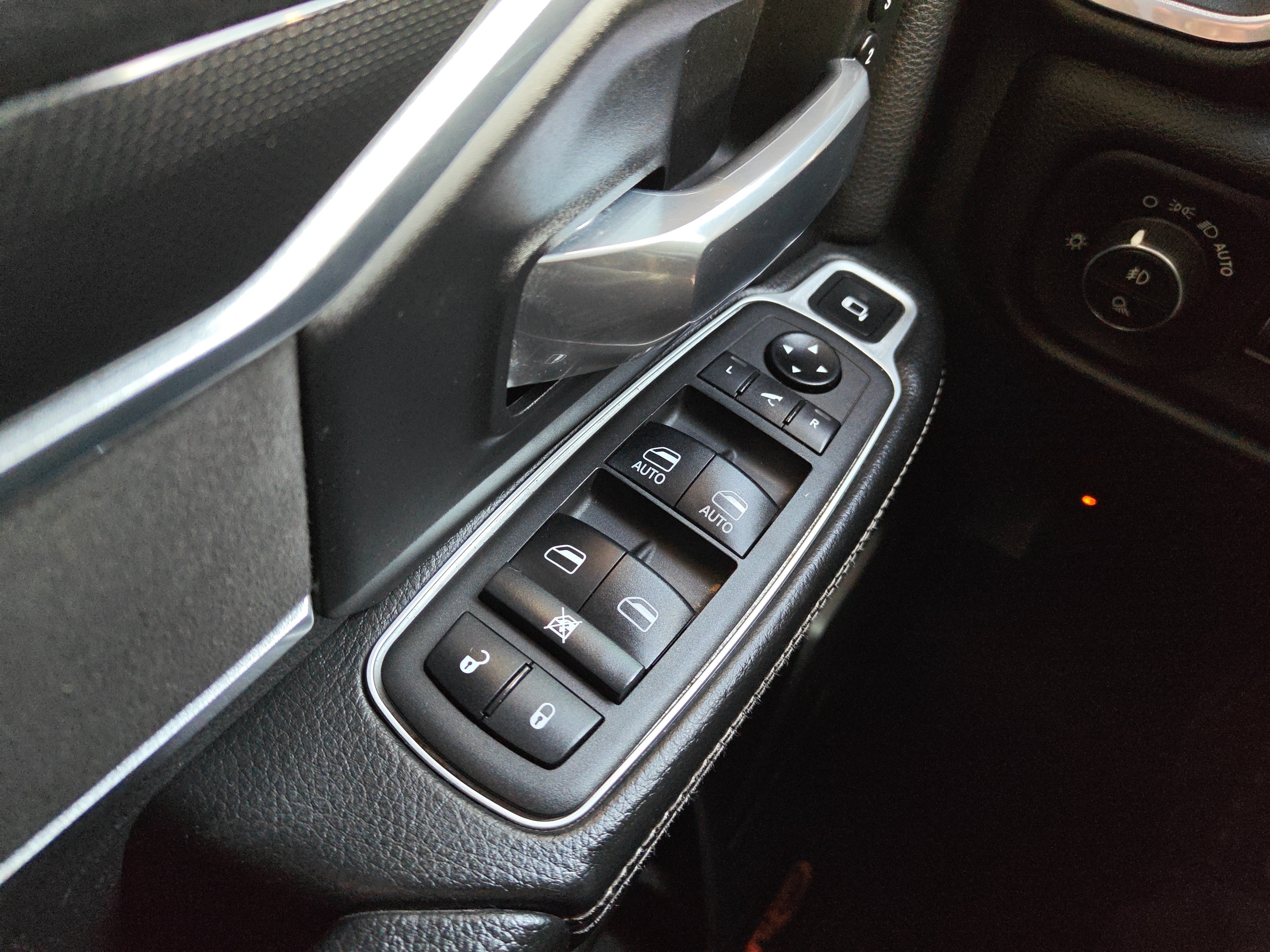Used 2021 RAM 2500 Laramie AWD/4WD image 24