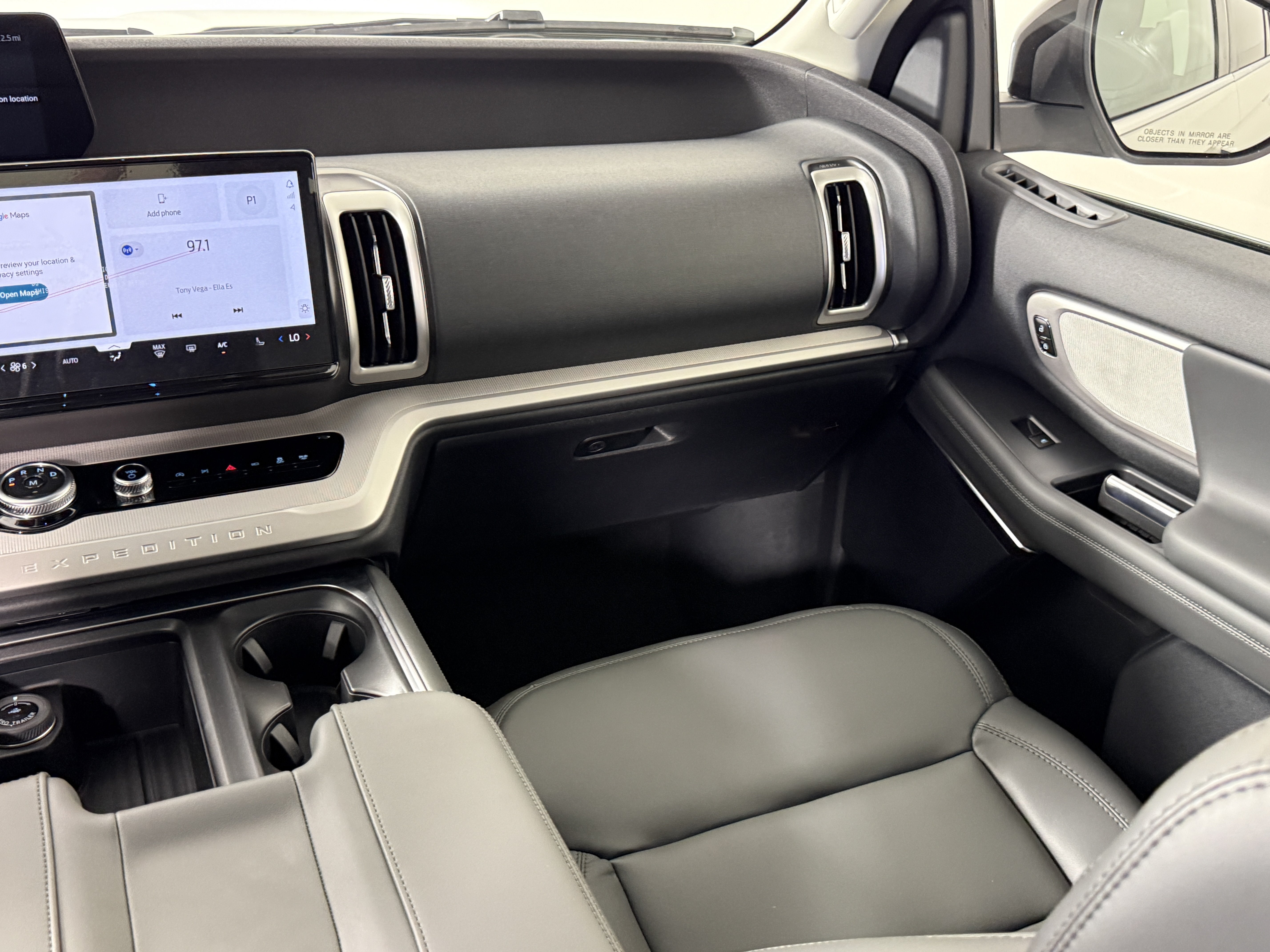 New 2027 Ford Expedition Active RWD image 12