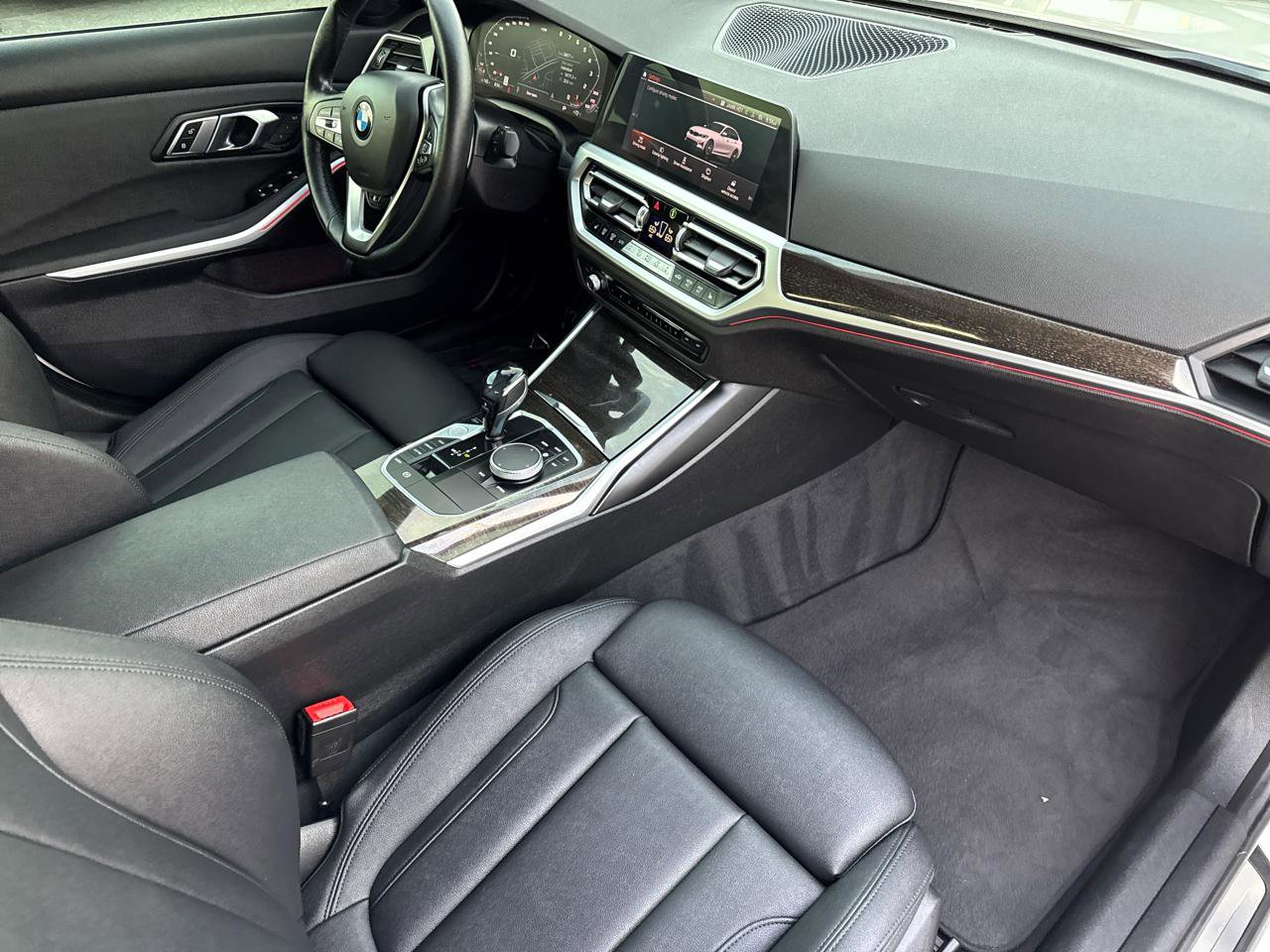 Used 2021 BMW 330i xDrive Sedan w/ Premium Package image 43