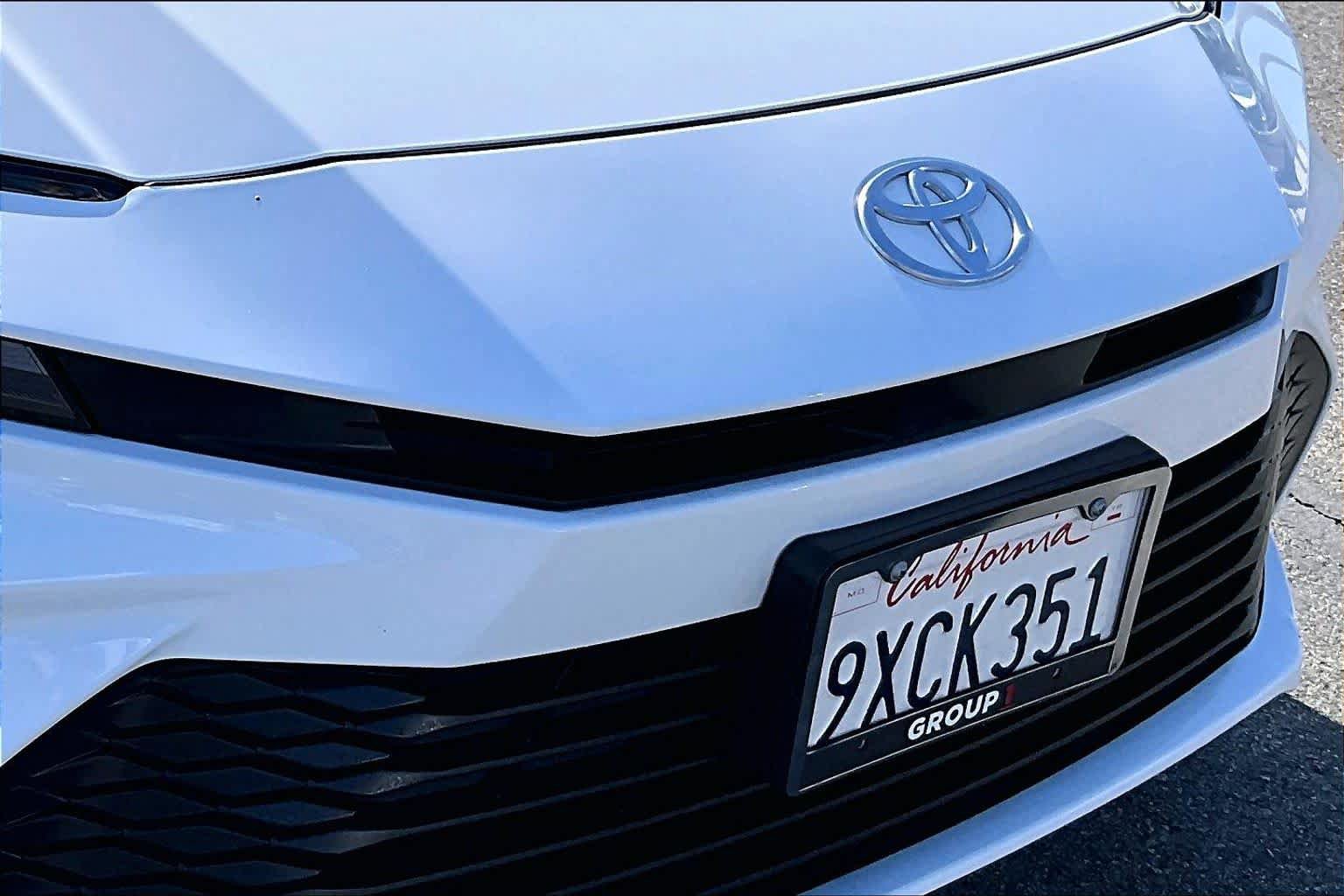 Used 2026 Toyota Camry LE FWD image 28