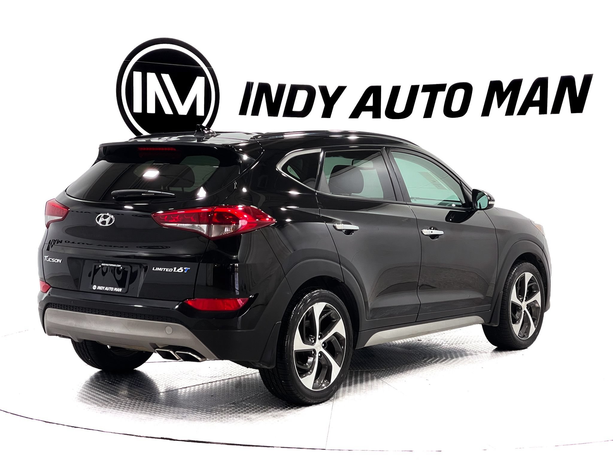 Used 2017 Hyundai Tucson Limited w/ Limited Ultimate Package 03 FWD image 4