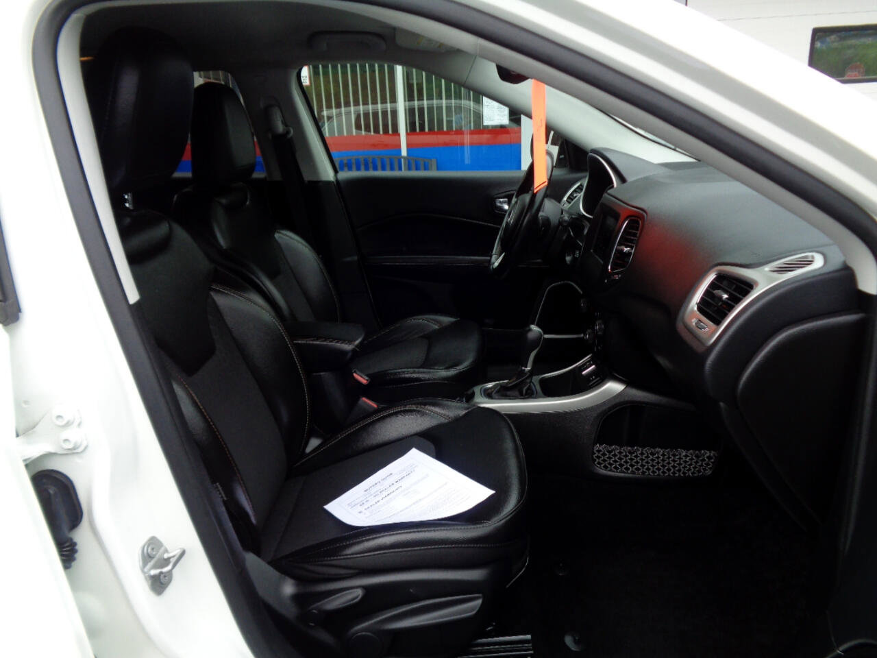 Used 2020 Jeep Compass Latitude image 23