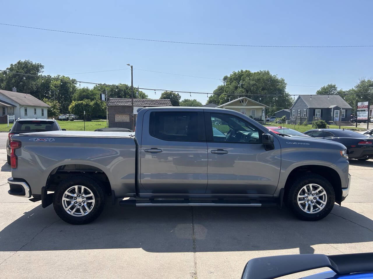 Used 2020 Chevrolet Silverado 1500 LT w/ All-Star Edition image 6