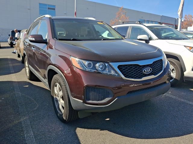 Used 2012 Kia Sorento LX w/ Third Row Pkg image 6