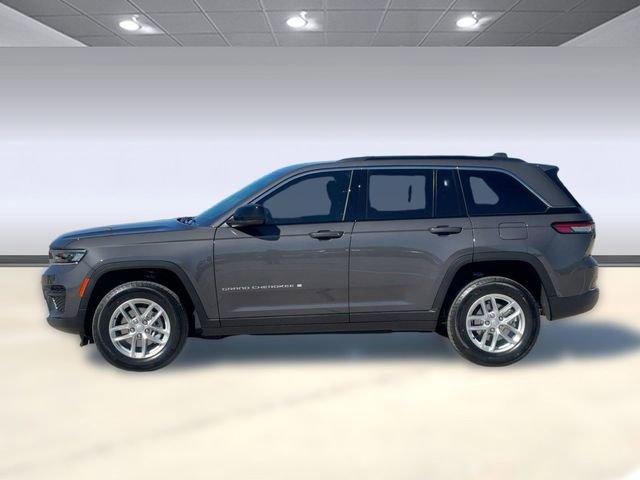 New 2026 Jeep Grand Cherokee Laredo X AWD/4WD image 2