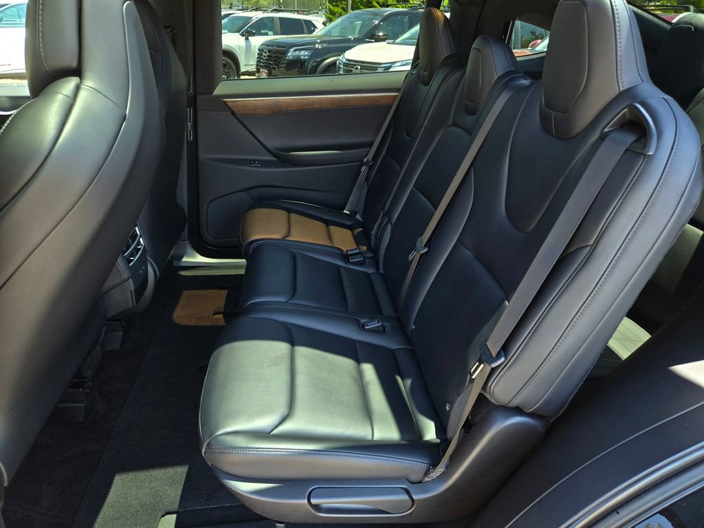 Used 2018 Tesla Model X 75D AWD/4WD image 14