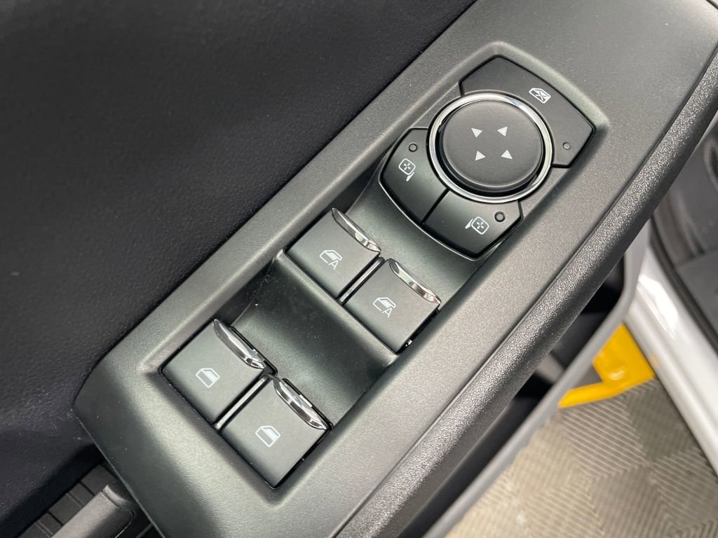 New 2026 Ford F250 XL w/ XL Chrome Package image 16