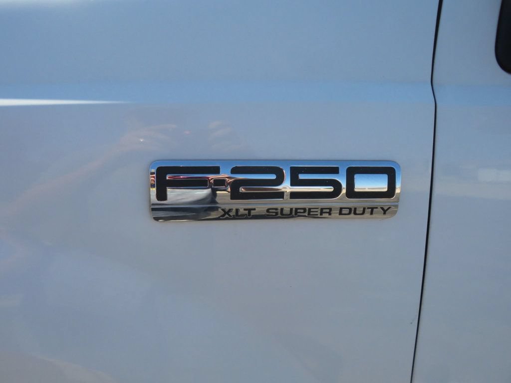 Used 2007 Ford F250 4x4 Crew Cab Super Duty image 14