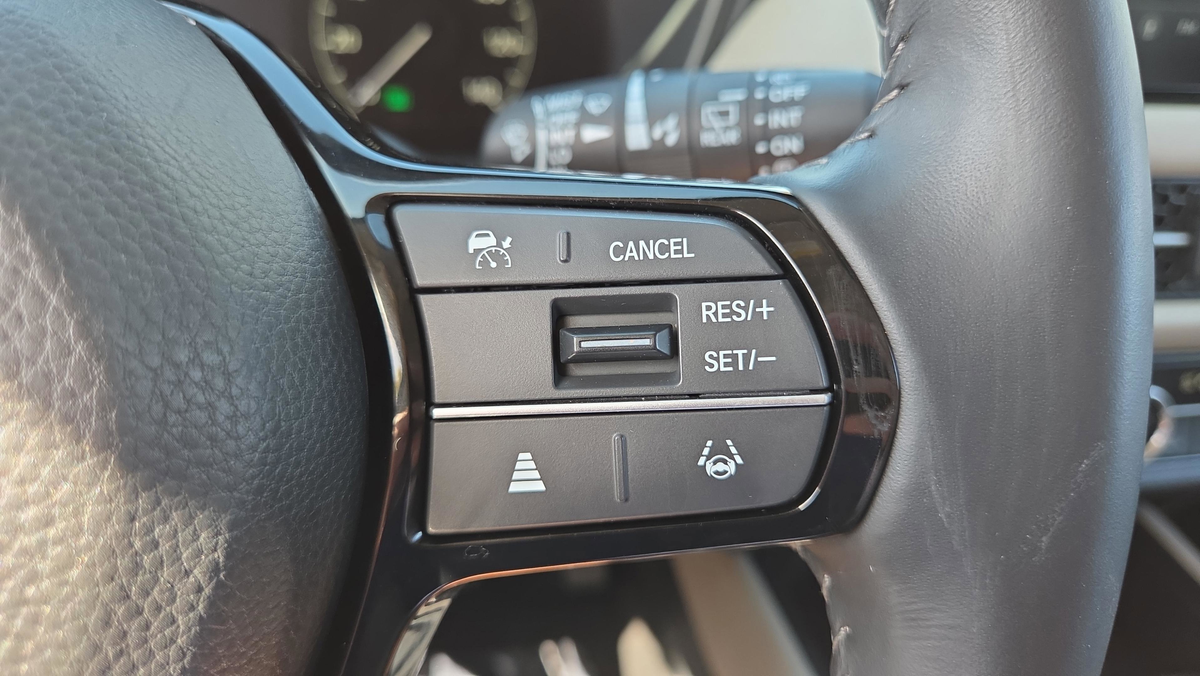 Certified 2025 Honda HR-V EX-L image 25