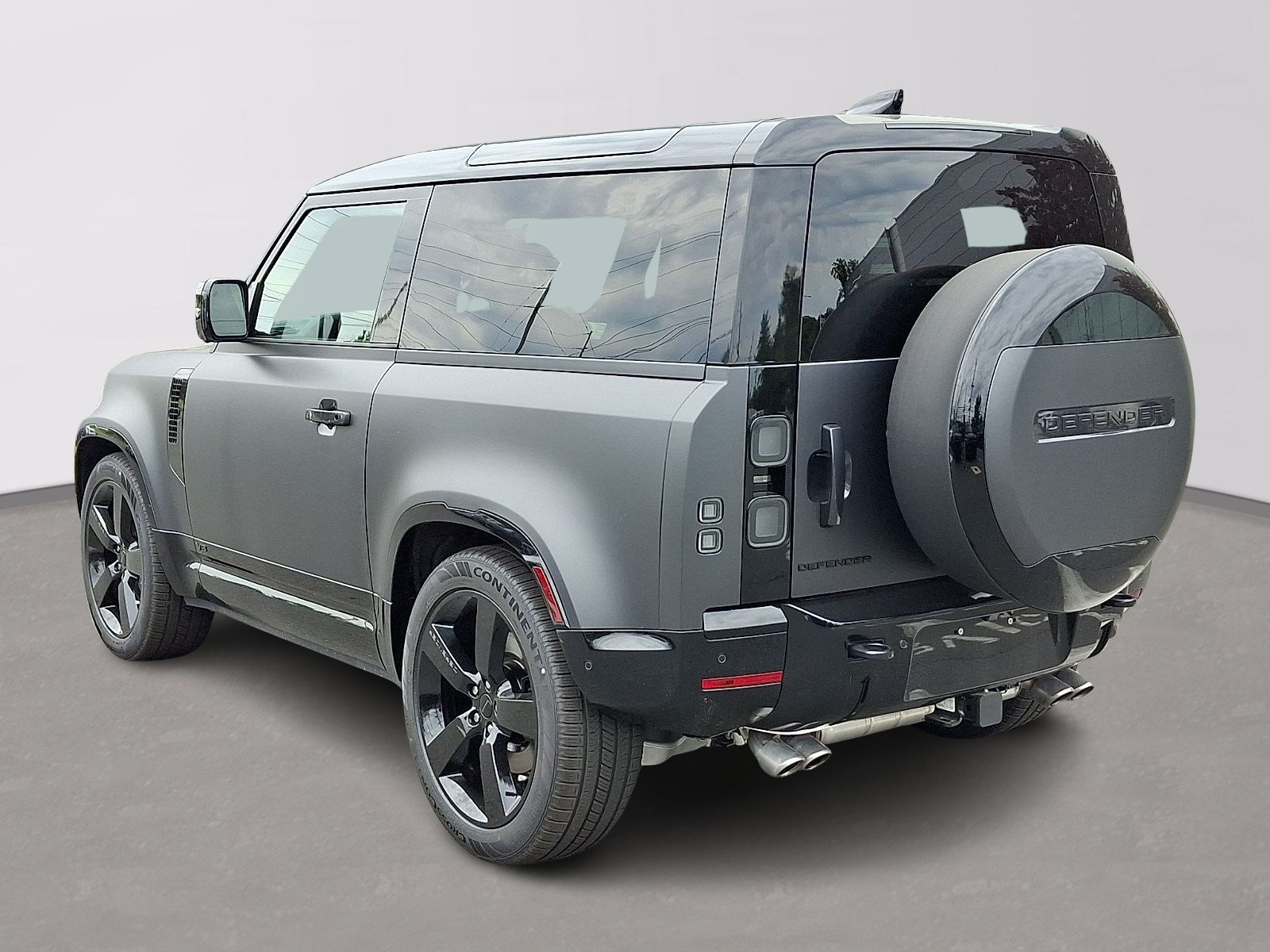 New 2026 Land Rover Defender 90 V8 AWD/4WD image 4