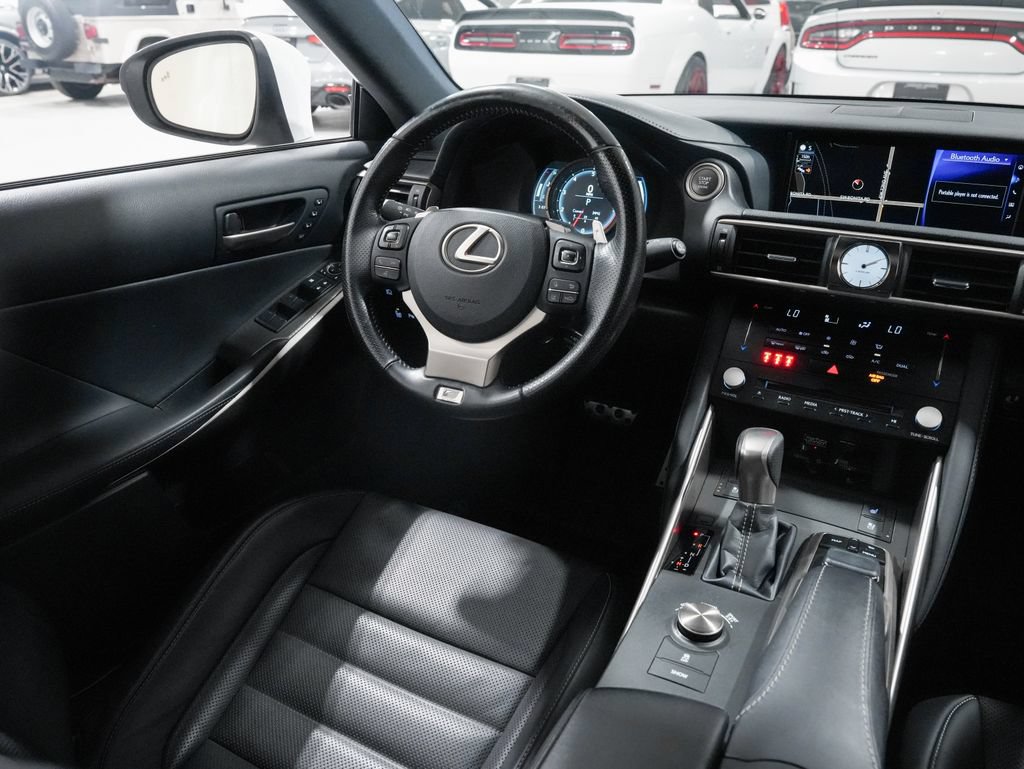 Used 2018 Lexus IS 350 F Sport RWD image 11