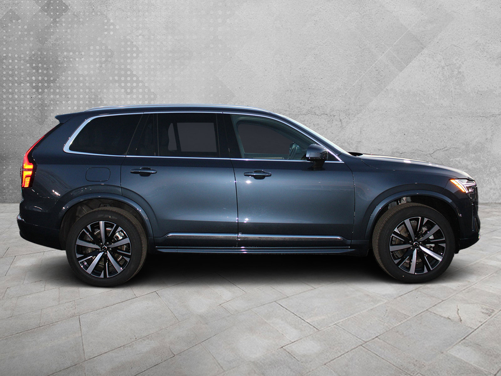 New 2026 Volvo XC90 B5 Core AWD/4WD image 3