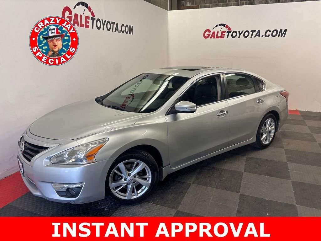 Used 2013 Nissan Altima 2.5 SL w/ Technology Pkg image 1