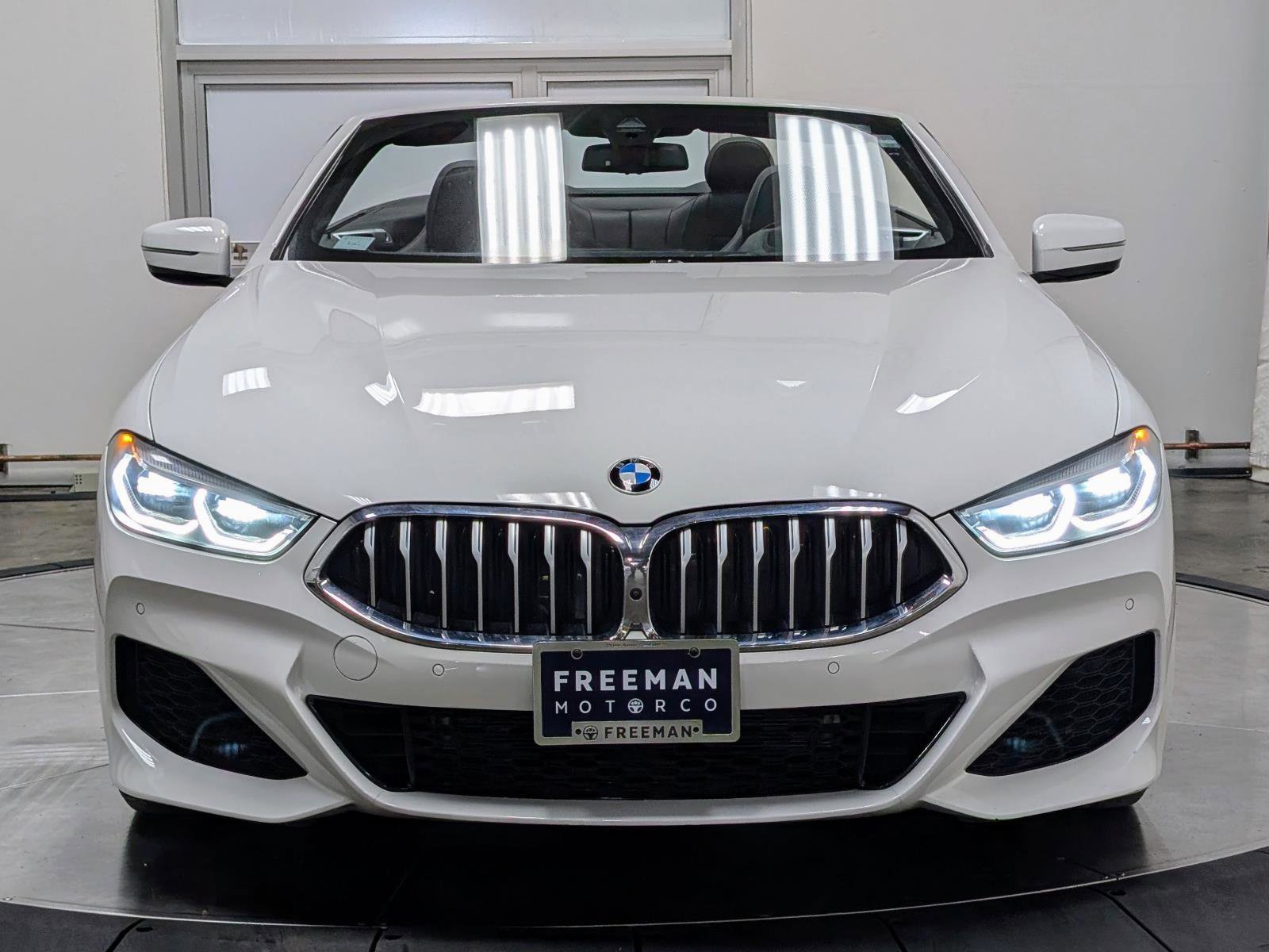 Used 2020 BMW 840i xDrive Convertible w/ M Sport Package AWD/4WD image 3