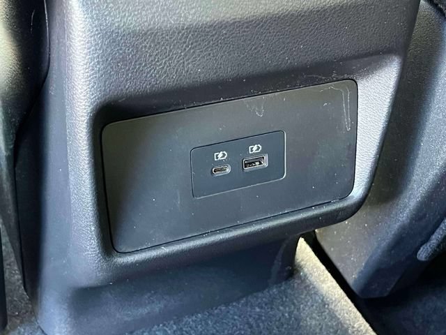 Used 2023 Nissan Rogue SV AWD/4WD image 16
