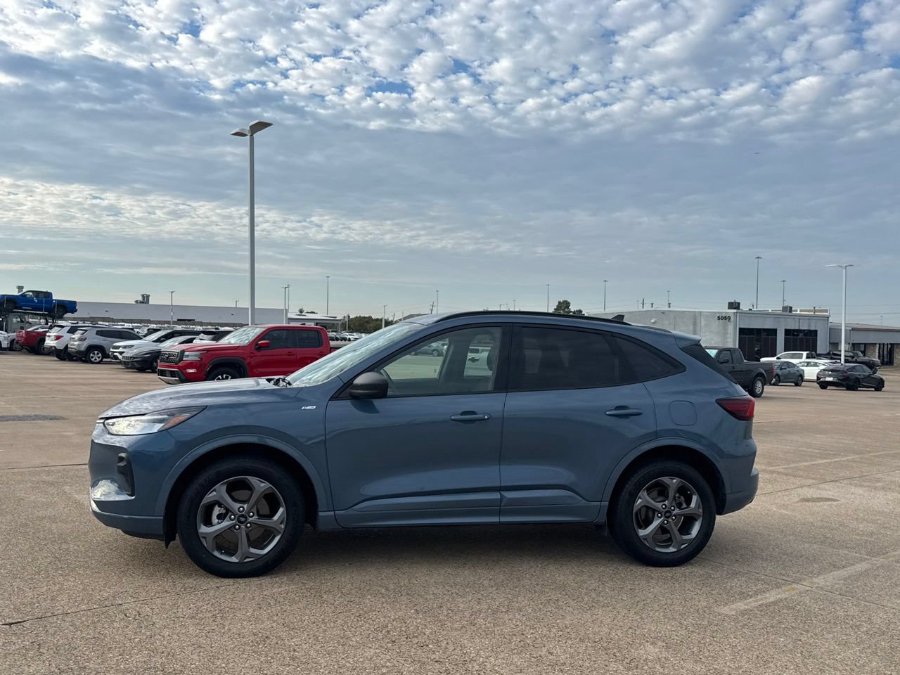 Used 2024 Ford Escape ST-Line AWD/4WD image 13