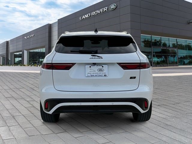 Used 2026 Jaguar F-PACE R-Dynamic S AWD/4WD image 4