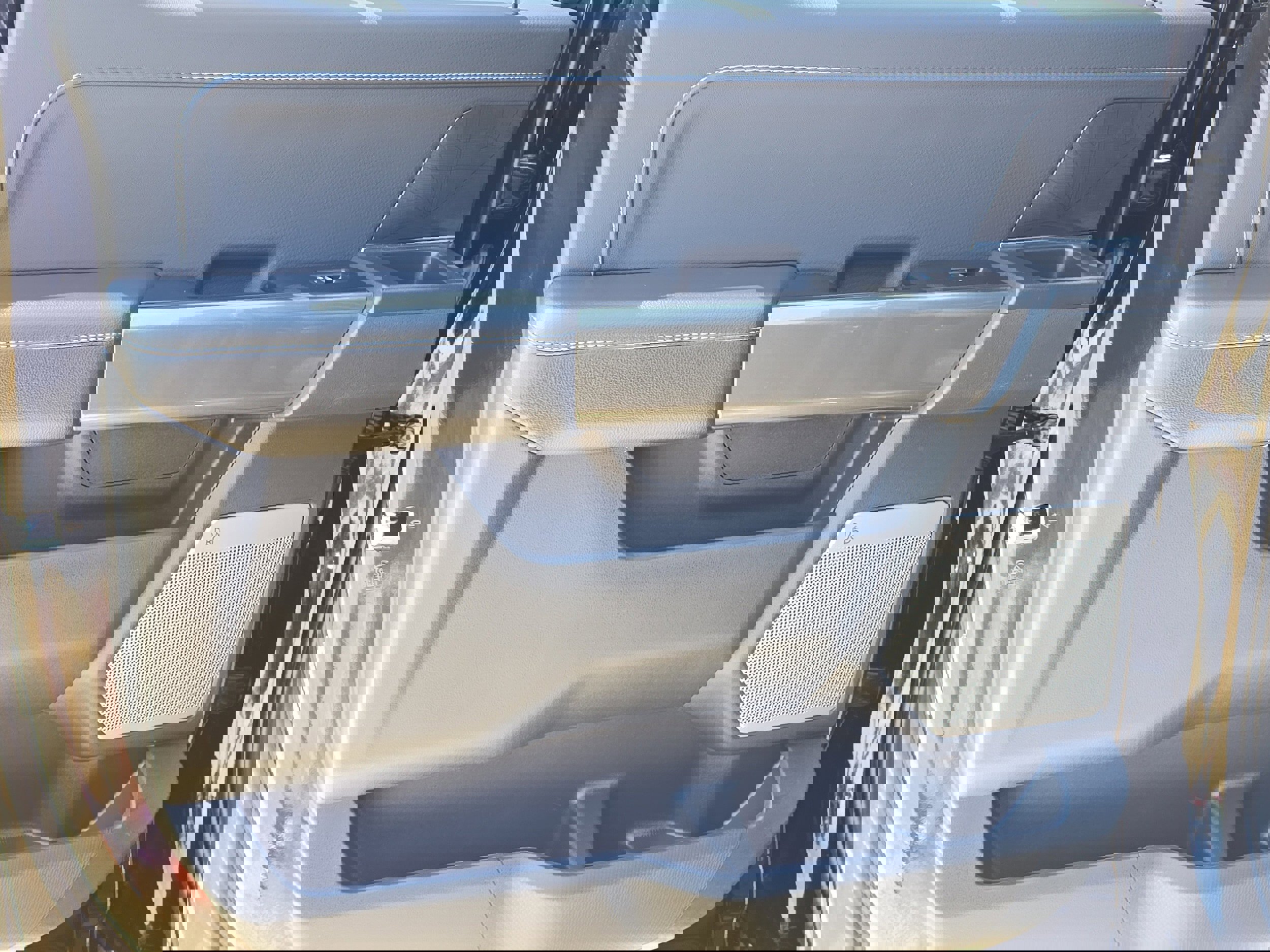 Certified 2022 Ford F150 XLT w/ Equipment Group 302A High image 11