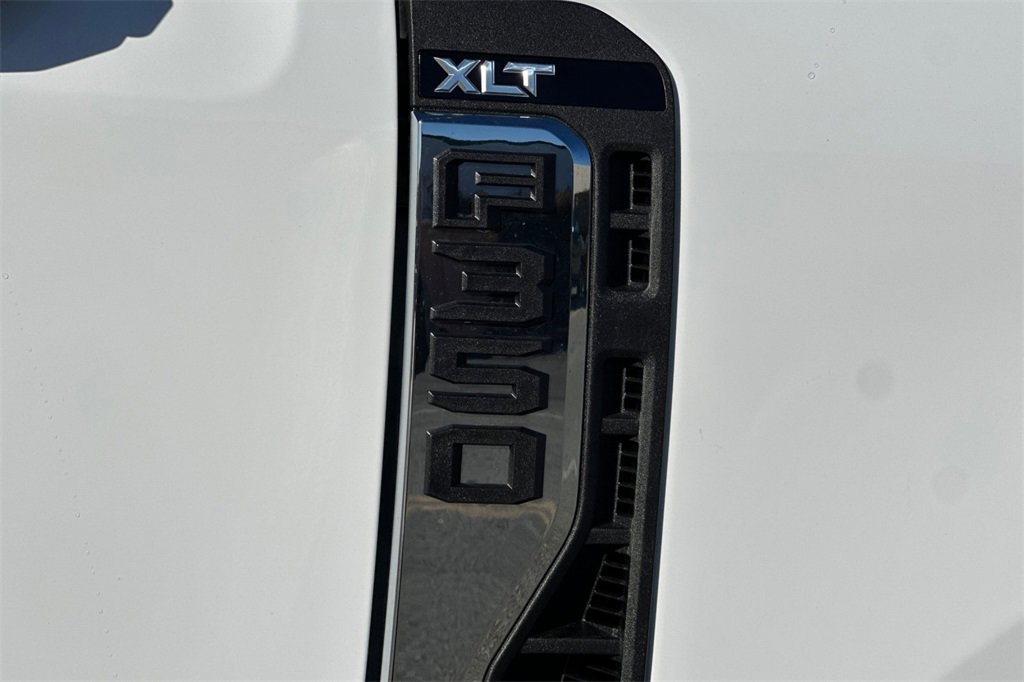New 2026 Ford F350 XLT w/ 360-Degree Camera Package image 6