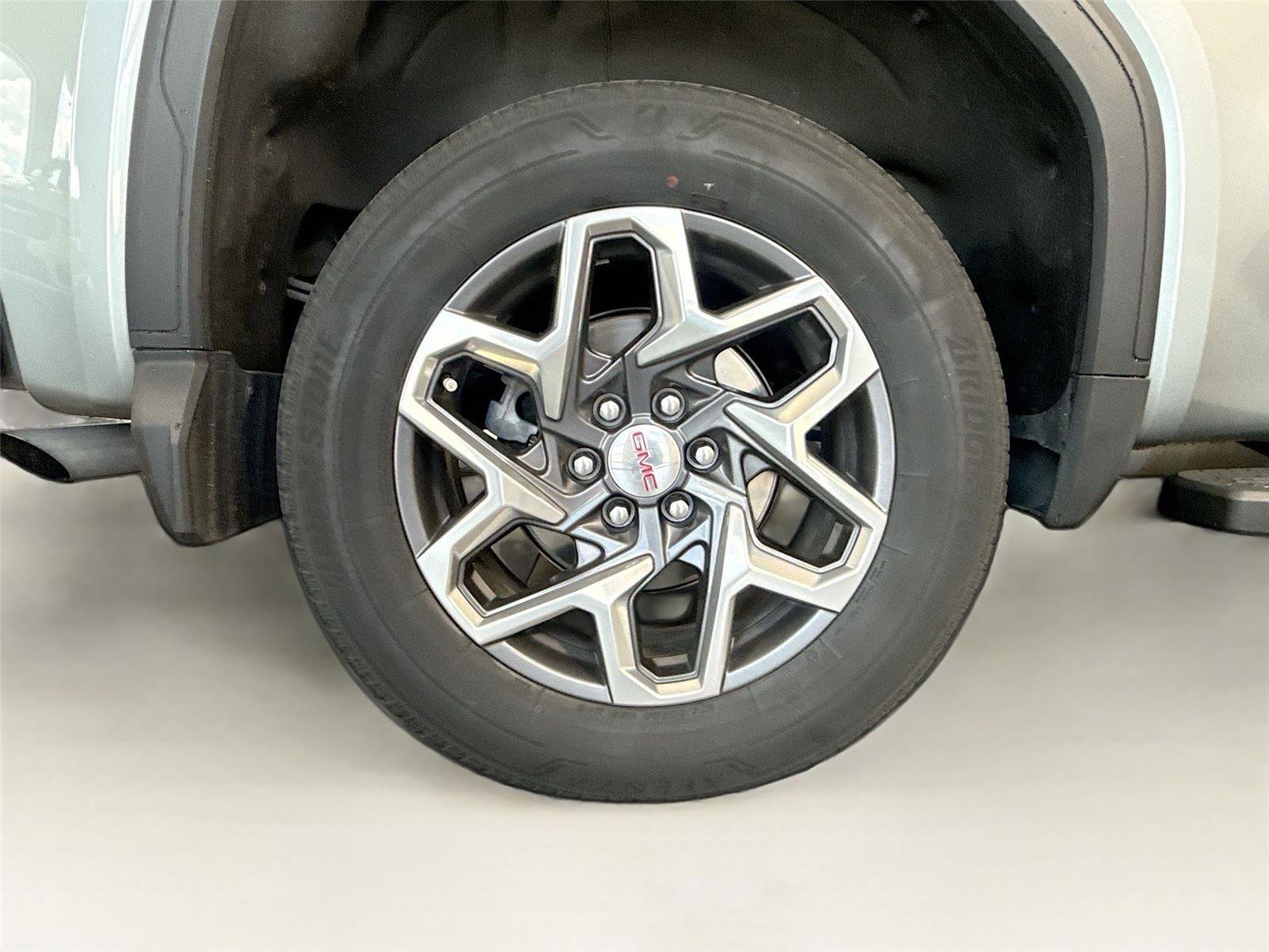 Used 2023 GMC Sierra 1500 SLT w/ SLT Premium Package RWD image 29