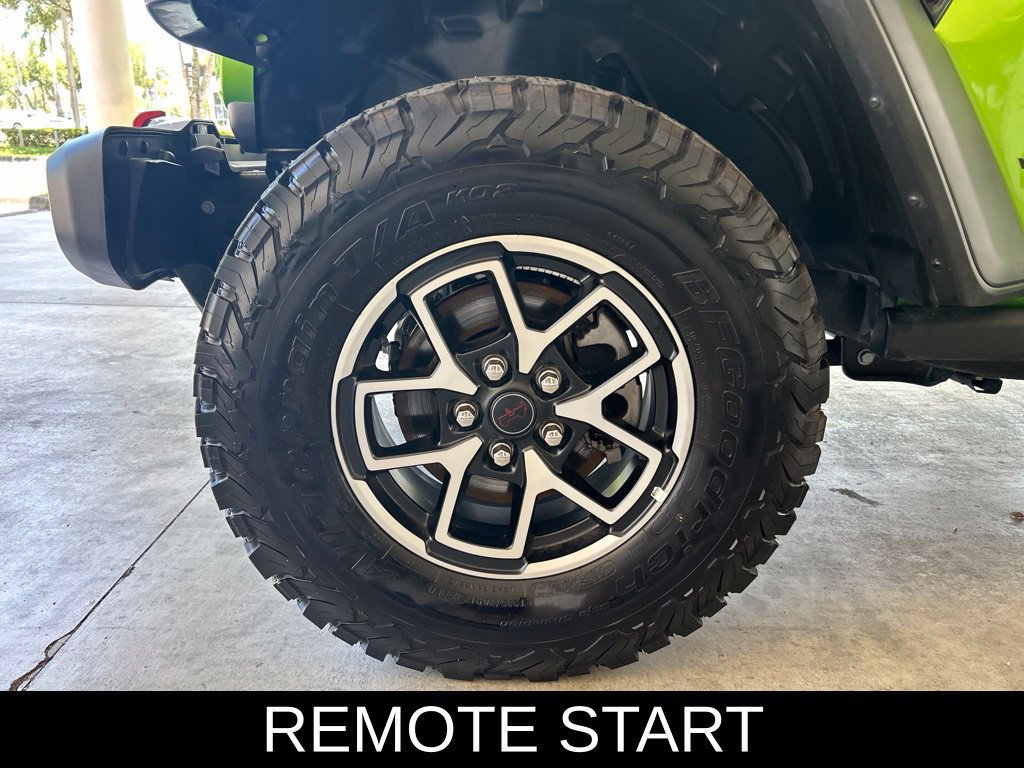 Used 2026 Jeep Wrangler Unlimited Rubicon AWD/4WD image 14