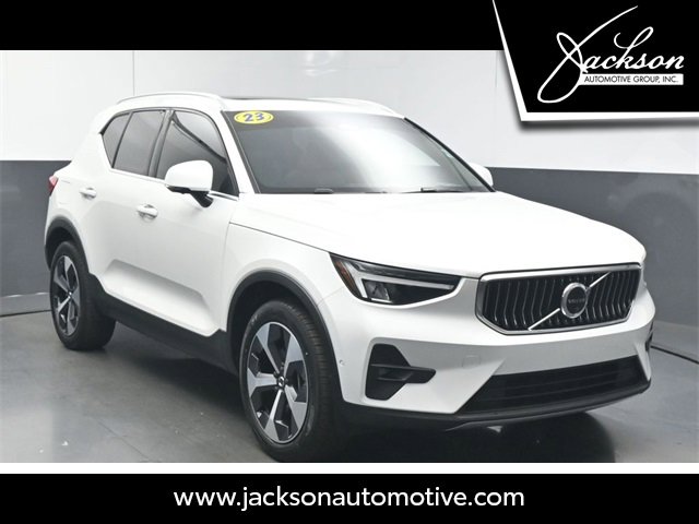 Used 2023 Volvo XC40 B5 Plus w/ Driver Assist Package