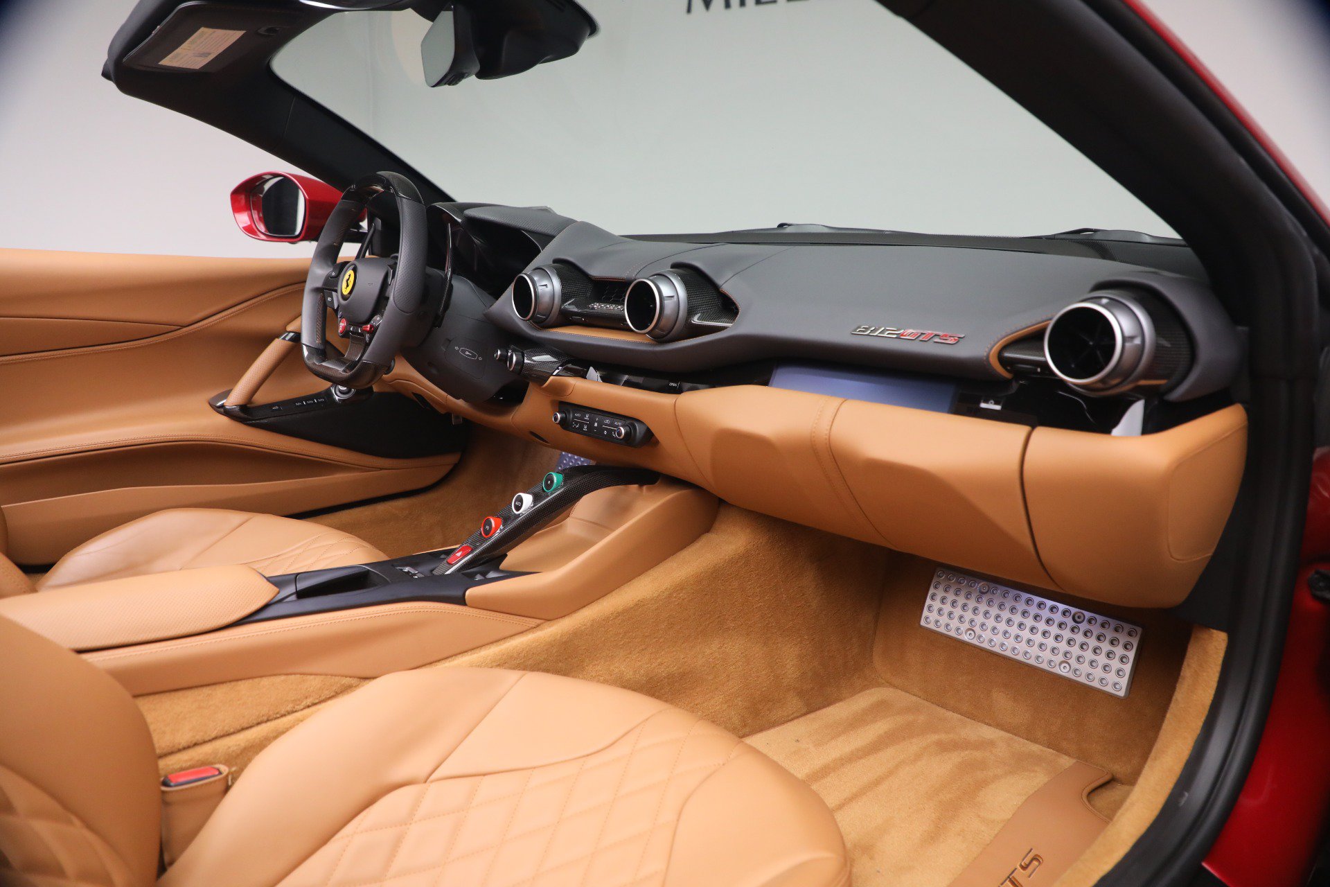 Certified 2023 Ferrari 812 GTS RWD image 16
