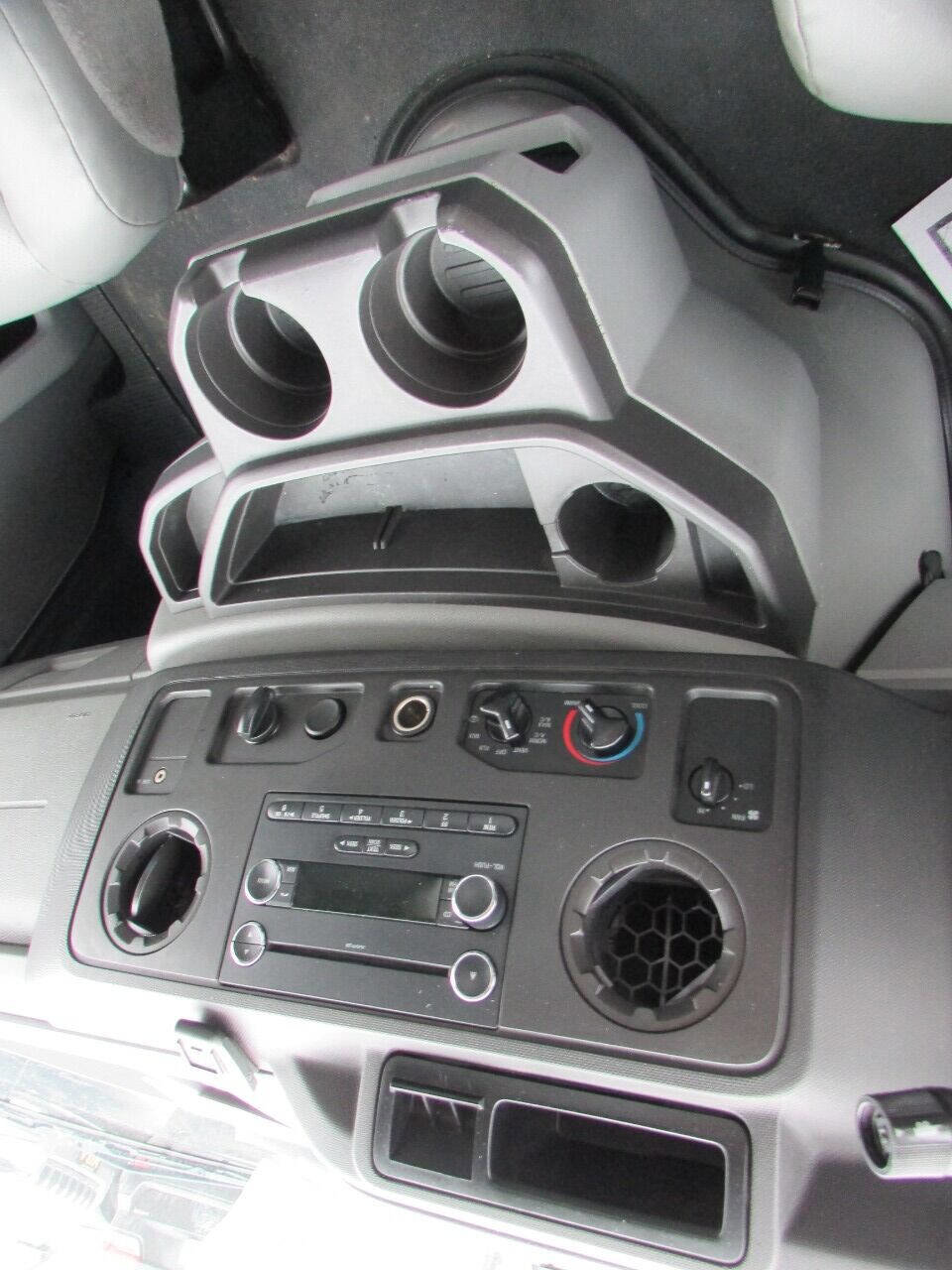 Used 2012 Ford E-450 and Econoline 450 Super Duty w/ PWR Locks & Windows Group image 63