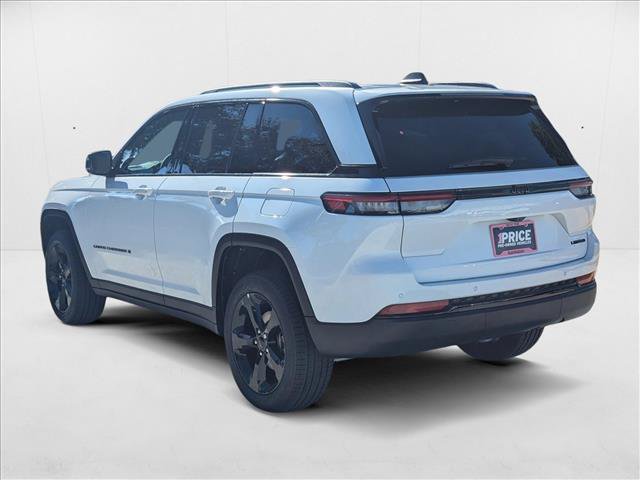 New 2025 Jeep Grand Cherokee Limited w/ Black Appearance Package RWD image 7