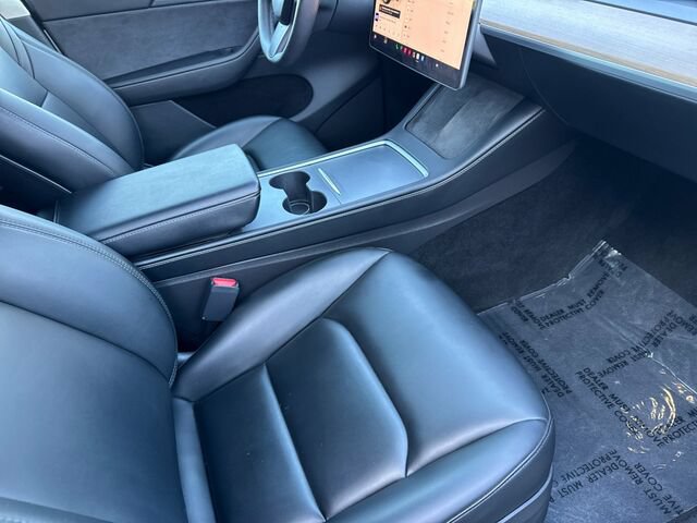 Used 2023 Tesla Model Y AWD image 19