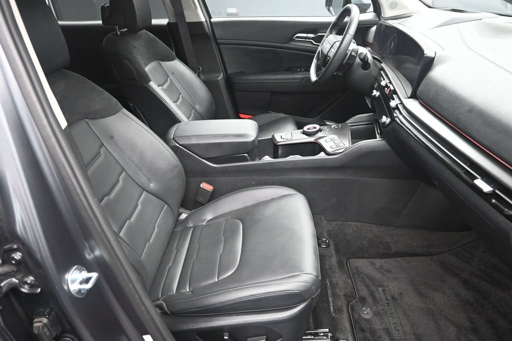 Certified 2026 Kia Sportage SX Prestige AWD/4WD image 40