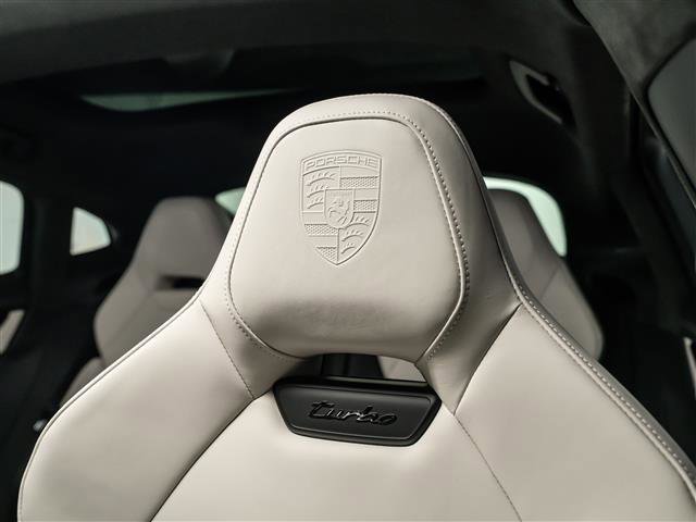 New 2026 Porsche Panamera Turbo image 21