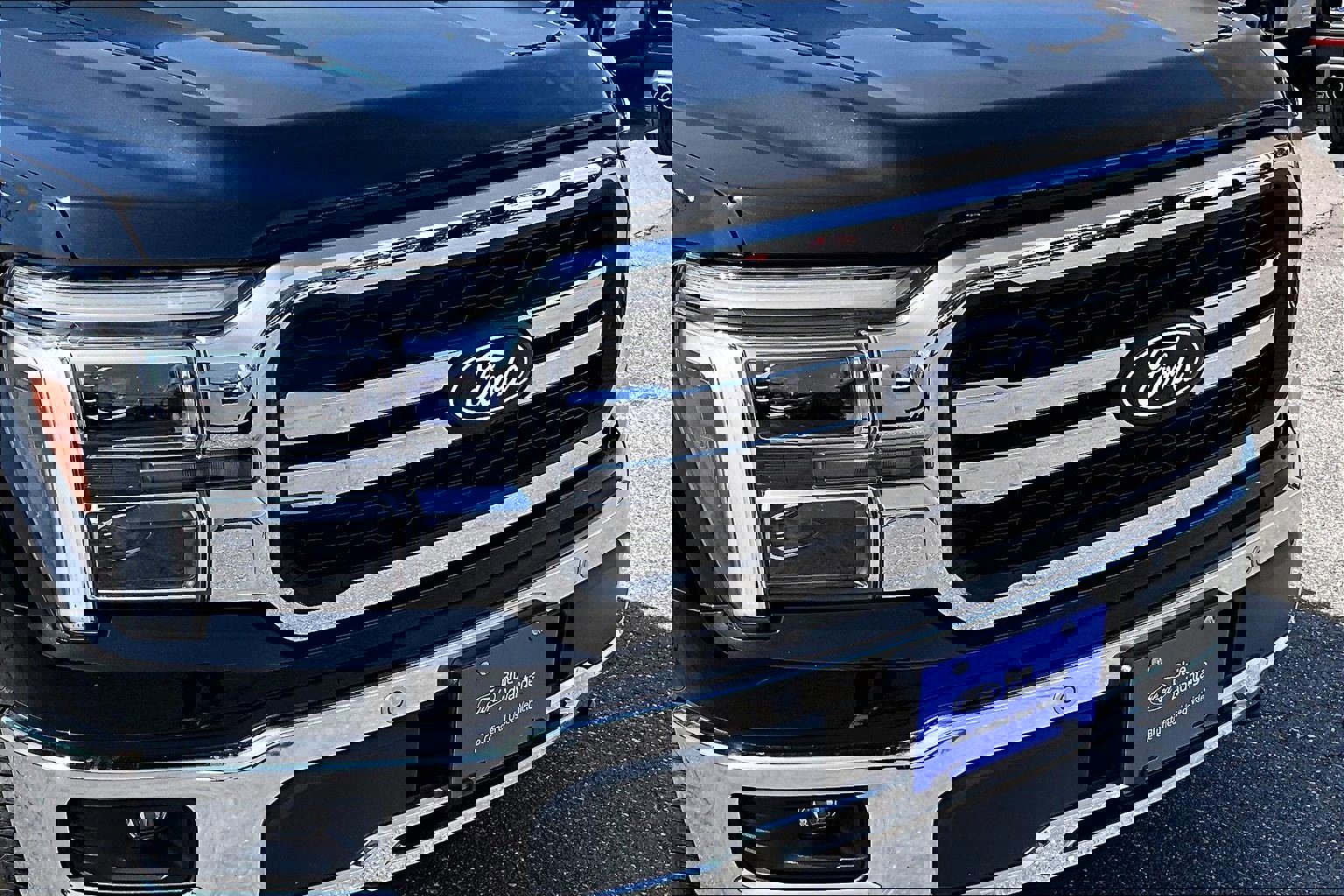 Certified 2025 Ford F150 Lariat w/ Equipment Group 502A High image 29