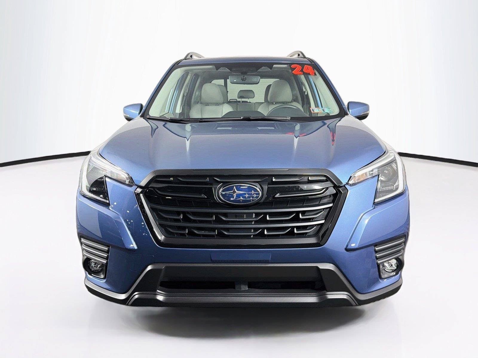 Used 2024 Subaru Forester Limited AWD/4WD image 6