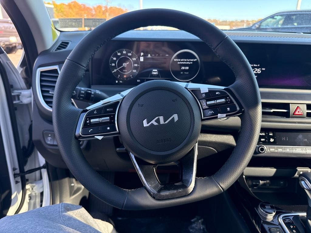 New 2026 Kia Seltos SX w/ SX Sunroof Package image 14