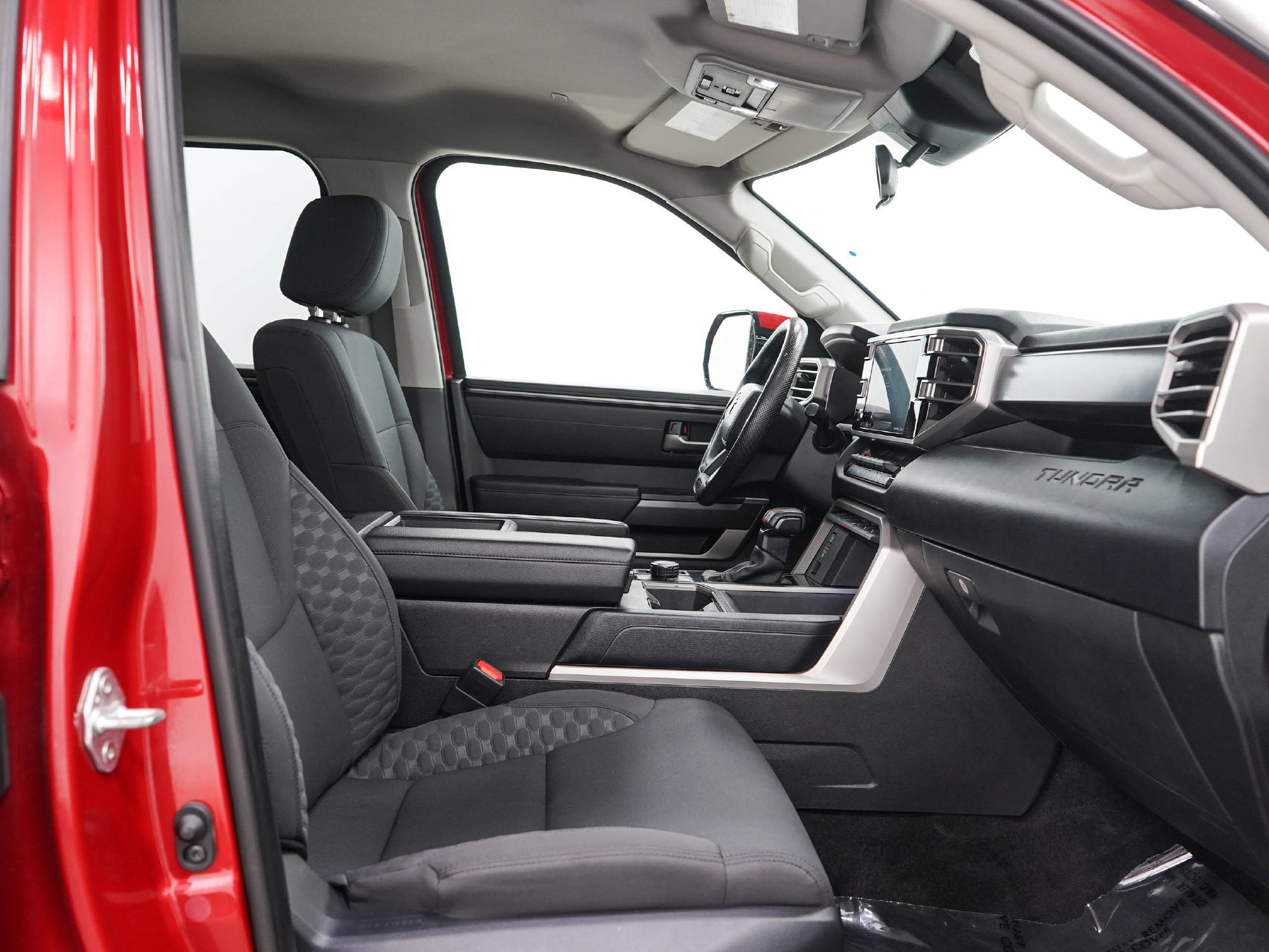 Used 2022 Toyota Tundra SR5 AWD/4WD image 13