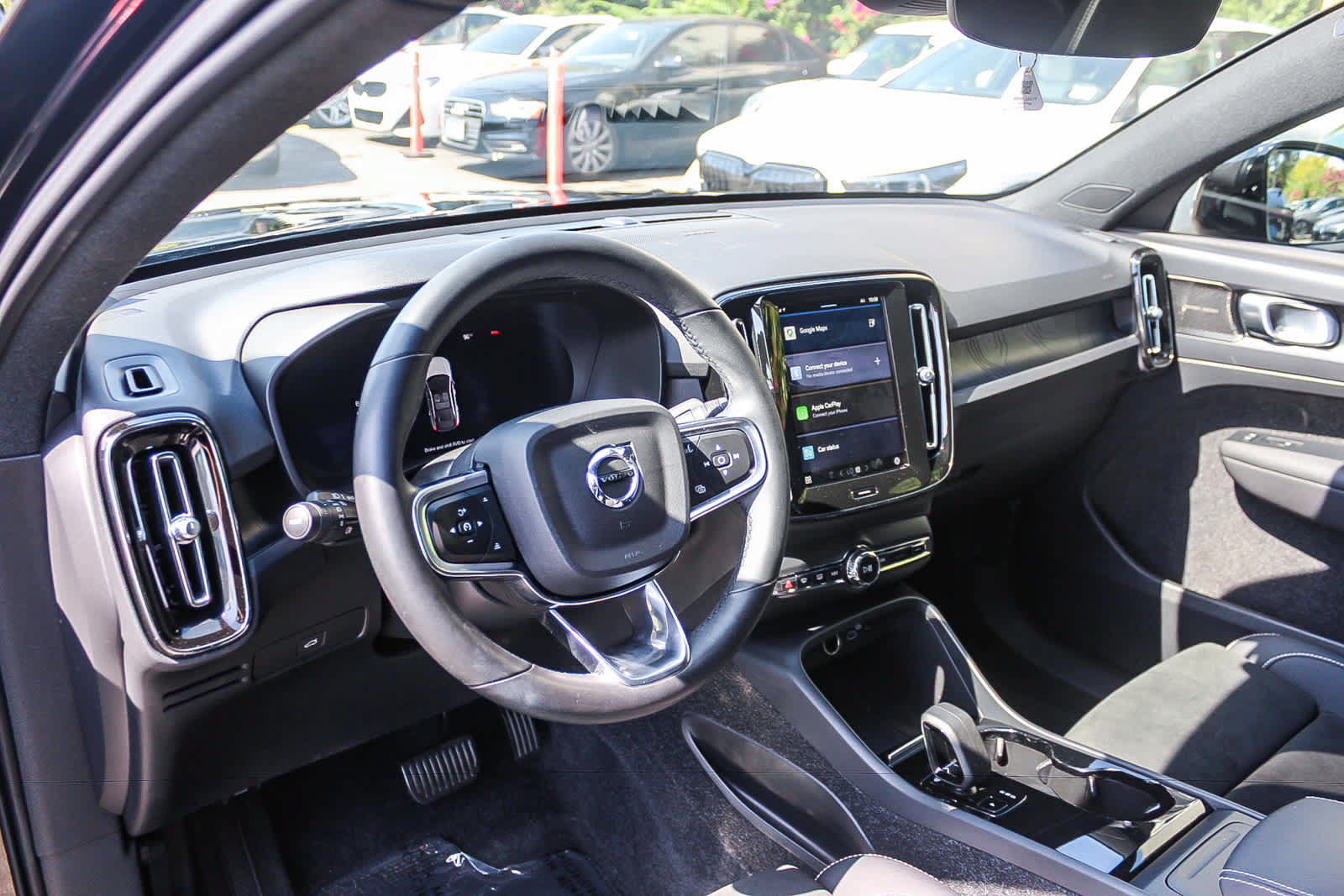 Used 2023 Volvo C40 P8 Recharge Ultimate w/ Protection Package Premier AWD/4WD image 16