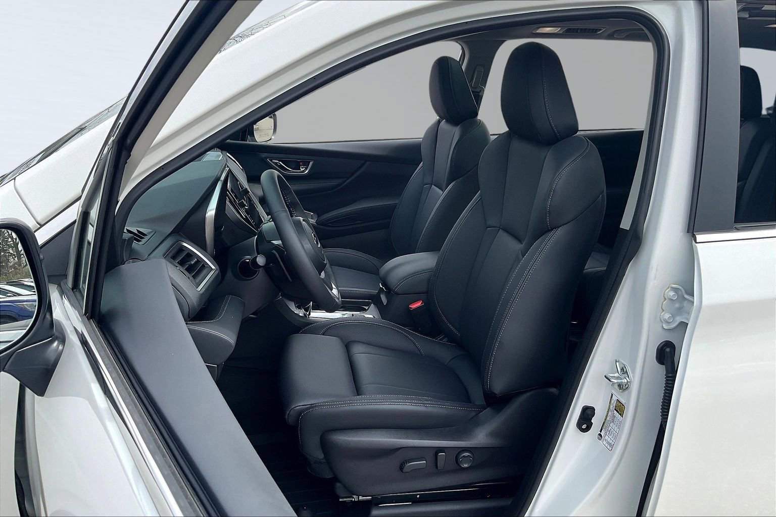 New 2026 Subaru Ascent Limited image 9