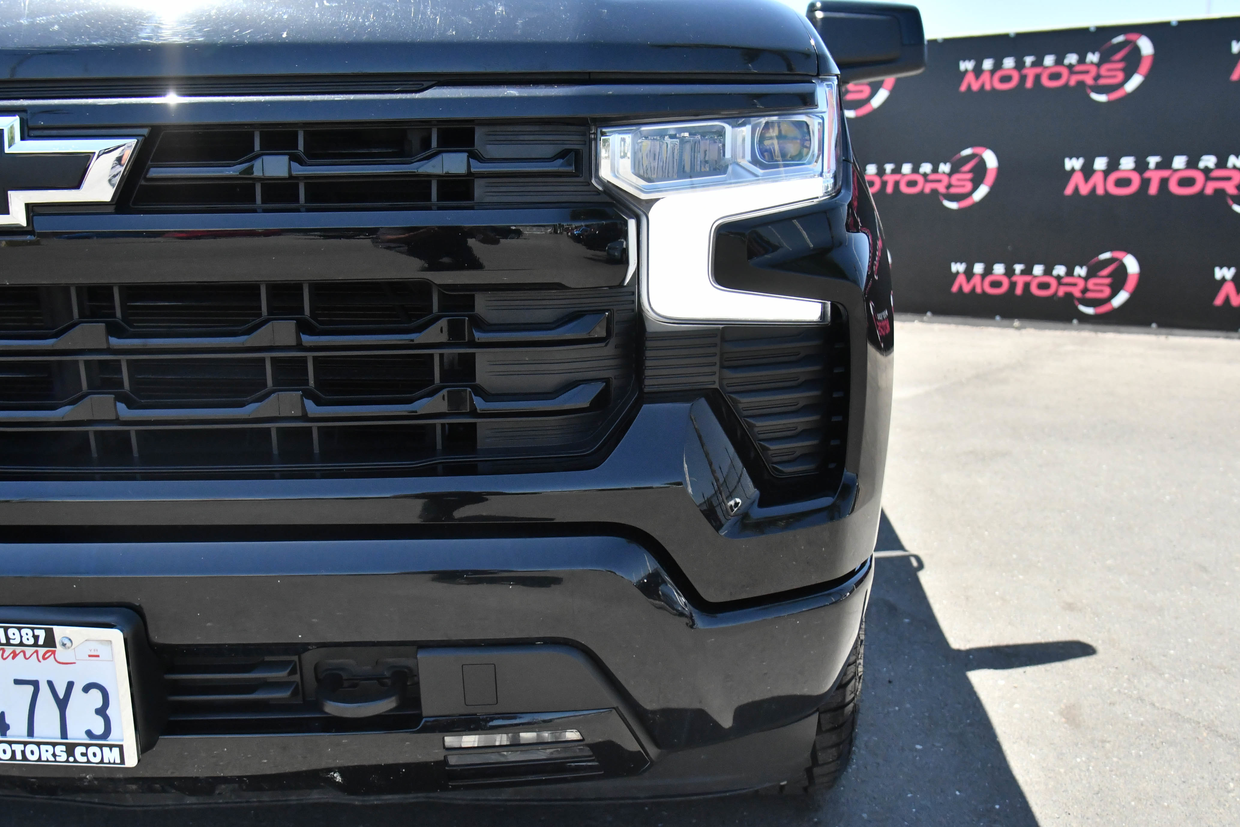 Used 2024 Chevrolet Silverado 1500 RST AWD/4WD image 11