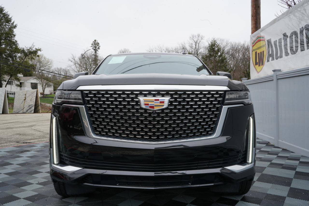 Used 2022 Cadillac Escalade Luxury image 15