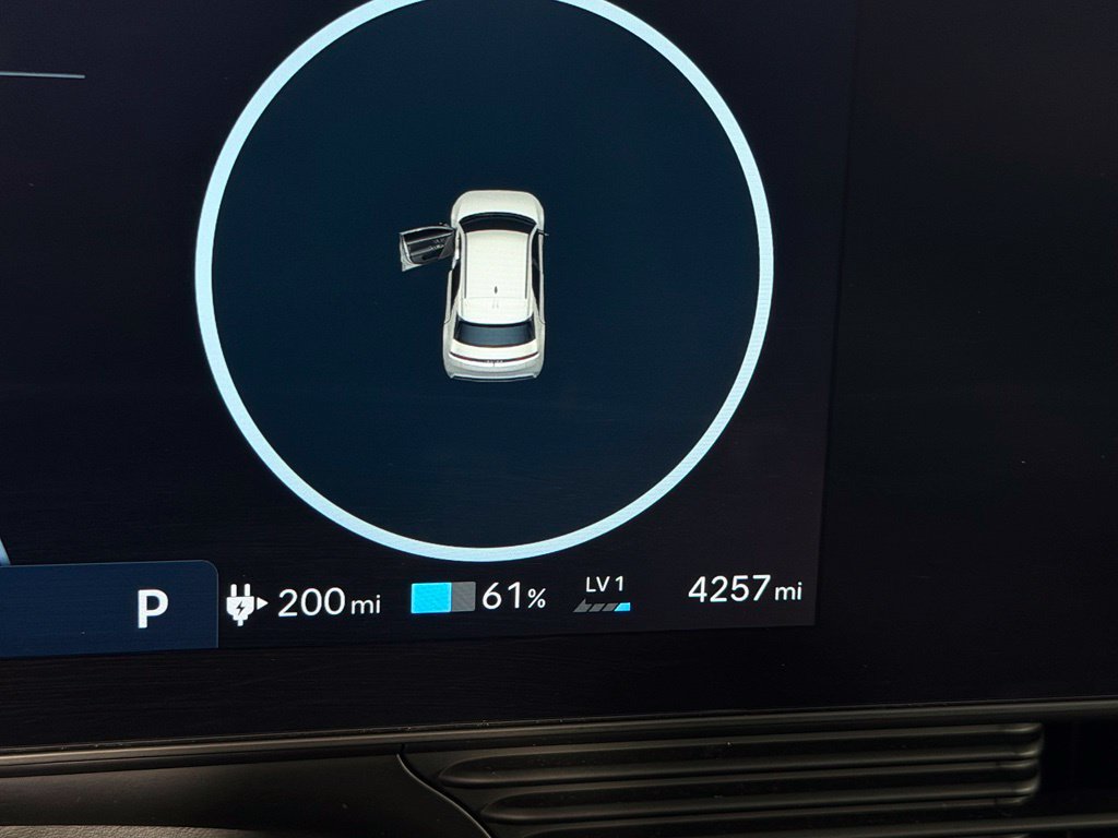 Used 2025 Hyundai Ioniq 5 Limited RWD image 16