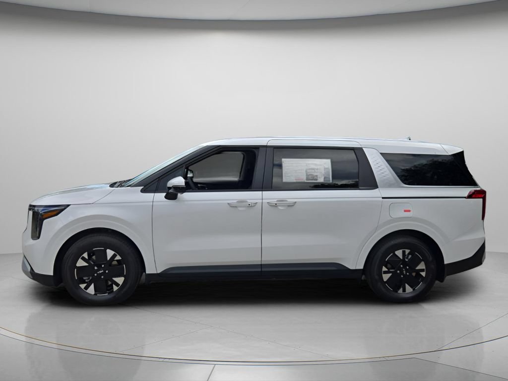 New 2027 Kia Carnival LXS FWD image 2