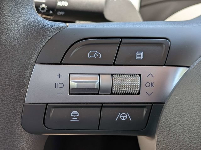 Used 2026 Hyundai Sonata SE FWD image 23
